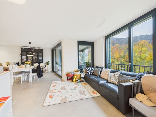 Einzigartige 1.5-Zimmer-Wohnung in Zürich mit Balkon und Garage 2