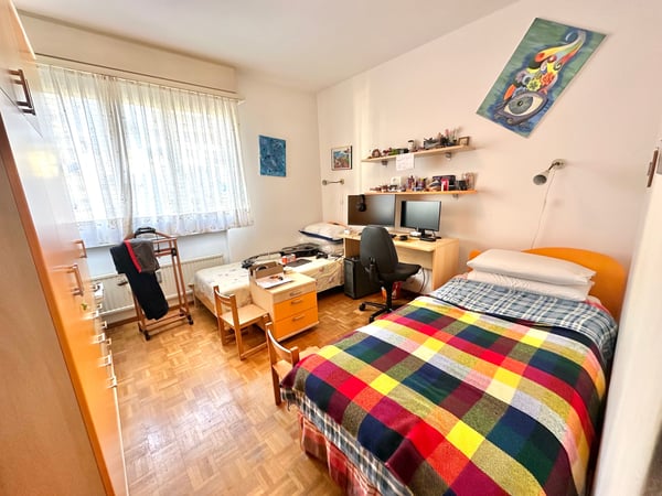 Spazioso appartamento di 1.5 locali molto centrale con balcone a Lugano 5