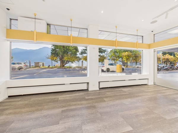 Eccellente locale commerciale nel cuore di Lugano, Canton Ticino 2