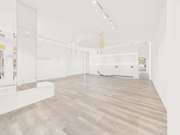 Eccellente locale commerciale nel cuore di Lugano, Canton Ticino 7