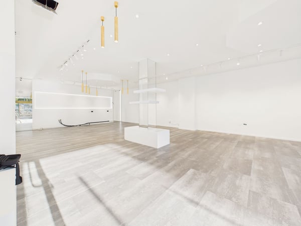 Eccellente locale commerciale nel cuore di Lugano, Canton Ticino 6