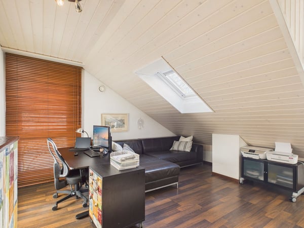 Modernes und grosszügiges Duplexhaus in Buchs  ideal für Familien 9