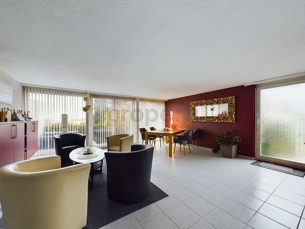 Traumhafte Maisonette-Wohnung in Männedorf, Kanton Zürich 2