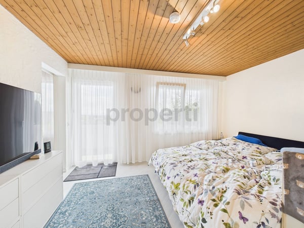 Vielseitiges 2-Zimmer-Einfamilienhaus in Widen (ideal für Wohnen und Büro) 6