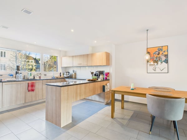 Moderne 1.5-Zimmerwohnung an zentraler Lage in Zürich 2