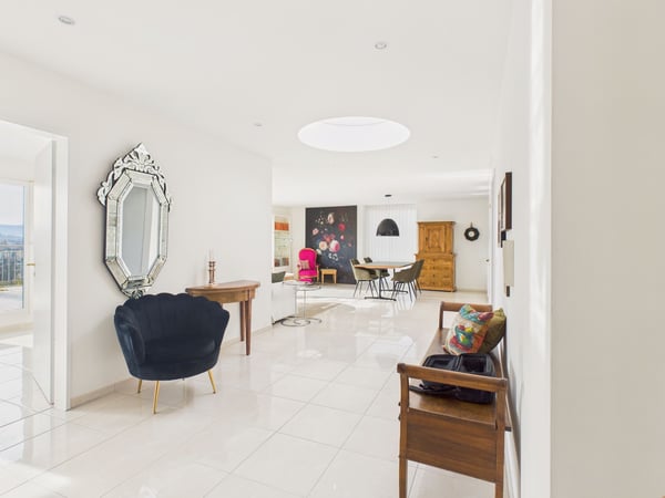 Möblierte 1.5-Zimmer-Attika-Wohnung mit grosser Terrasse und traumhafter Sicht über das Limmattal 7