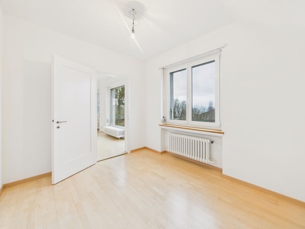 Exklusive 1.5-Zimmer-Wohnung mit Balkon in der begehrten Region Zürich, Kanton ZH 5