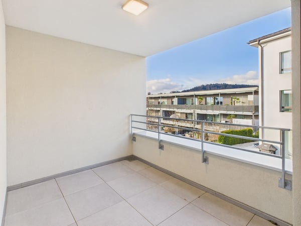 Grosszügige 1.5-Zimmer Eigentumswohnung mit Loggia an ruhiger und doch zentraler Lage in Hägglingen 10