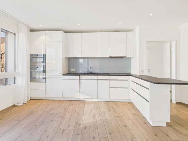 Grosszügige 1.5-Zimmer Eigentumswohnung mit Loggia an ruhiger und doch zentraler Lage in Hägglingen 5