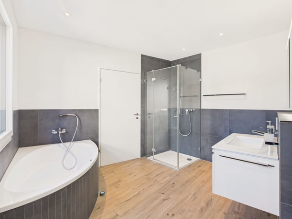 Grosszügige 1.5-Zimmer Eigentumswohnung mit Loggia an ruhiger und doch zentraler Lage in Hägglingen 8