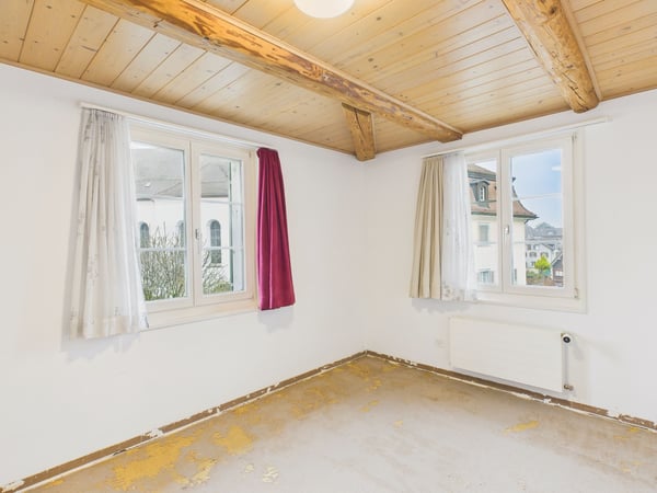 Grosszügiges 1.5-Zimmer Einfamilienhaus in Kirchberg SG 8