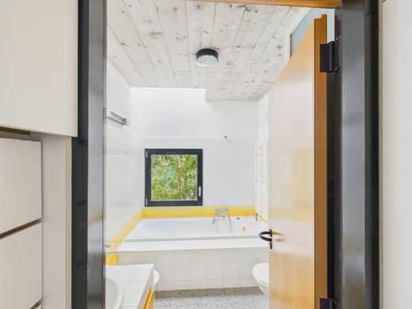 Elegante villa bifamiliare a Chiasso, Canton Ticino 12