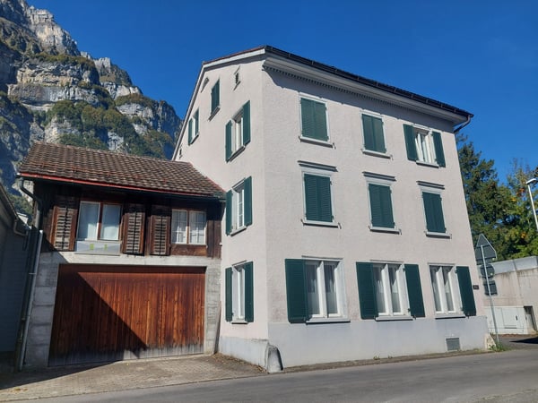 Attraktives und vollvermietetes Mehrfamilienhaus in Netstal, Kanton Glarus 5