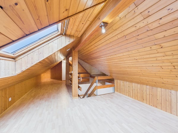 Lichtdurchflutete 3.5-Zimmer Maisonette-Dachwohnung in Rorschach 7