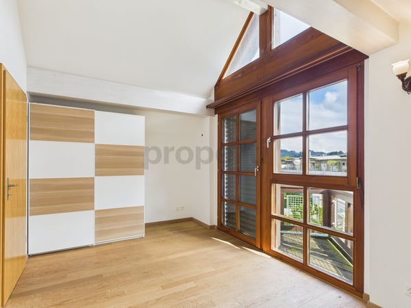 Architektonisches Juwel mit grosser Wohnfläche und einzigartigem Wohnkomfort in Würenlingen - 2.5-Zimmer Reihenhaus 9