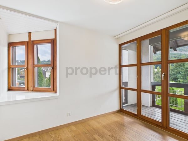 Architektonisches Juwel mit grosser Wohnfläche und einzigartigem Wohnkomfort in Würenlingen - 2.5-Zimmer Reihenhaus 10