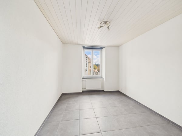 Charmante maison multifamiliale avec 2 chambres à Saignelégier, dans le canton du Jura 9