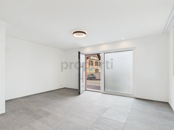 Attraktive Laden- oder Atelierfläche mit moderner Küche an zentraler Lage in Frauenfeld (TG) 2