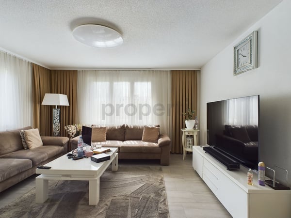 Vielseitiges Einfamilienhaus mit Potenzial in Zofingen 2