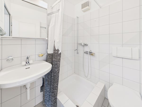 Charmante 1.5-Zimmer Wohnung mit Weitsicht 7