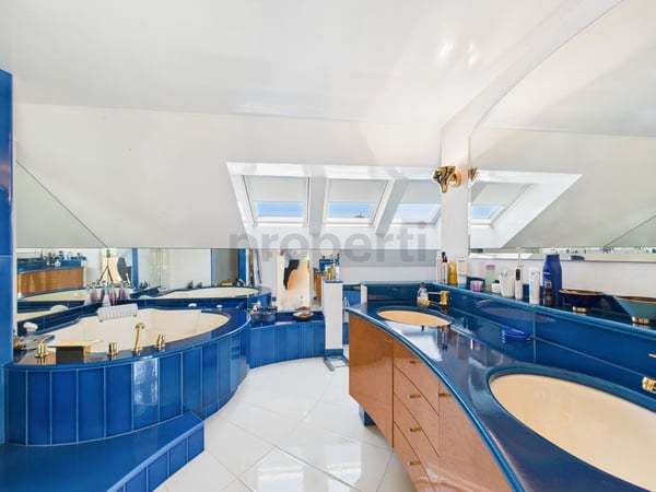 Design, Komfort & Kunst vereint  Exklusives Traumhaus mit Poolparadies 6