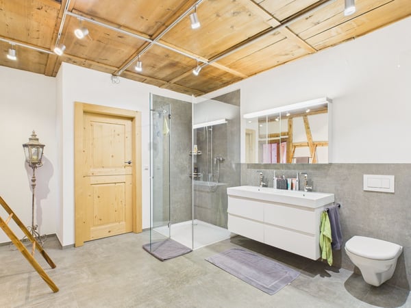 Grosszügiges Einfamilienhaus an ruhiger Lage in Bergün Filisur 9