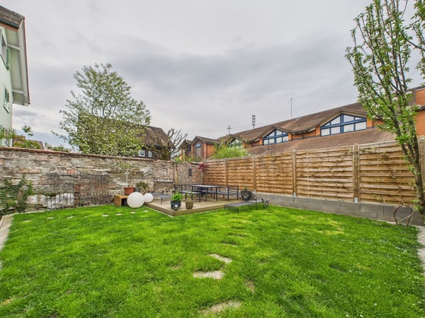 Zeitlos wohnen in Rheineck - stilvoll saniertes Reihenhaus mit Gartenidylle 12