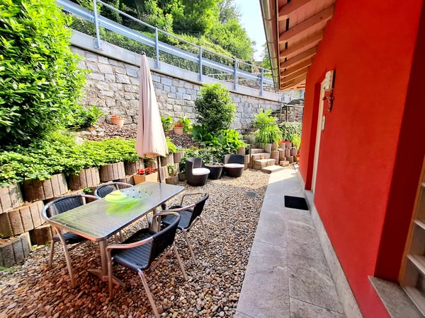 Esclusiva casa monofamiliare di 1.5 locali a Bellinzona, TI con vista mozzafiato 11