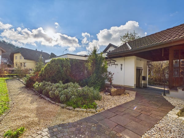 Gemütliche renovierte 4.5 Zimmerwohnung in Leibstadt, AG 9