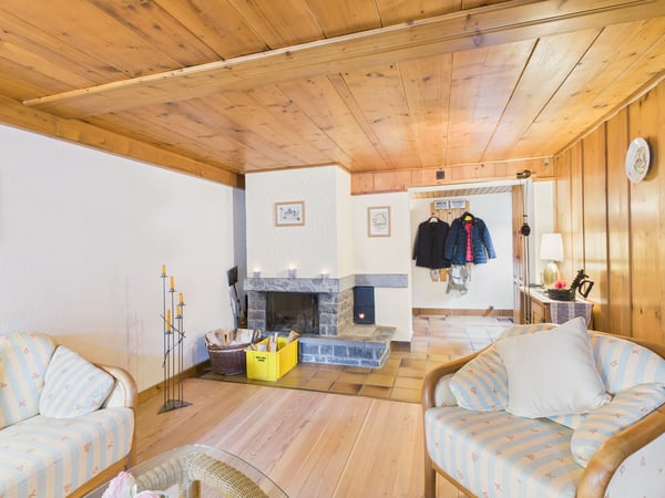 Appartement 1.5 plein de charme à Corin, Crans-Montana 2