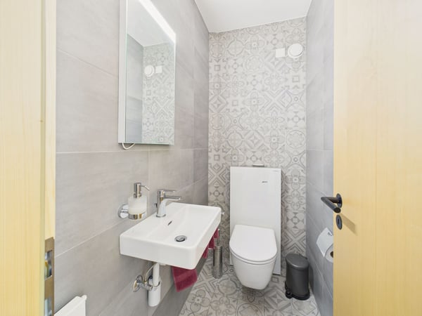 Lumineux apartement de 1.5 pièces avec vue imprenable à Sion (Vissigen) 9