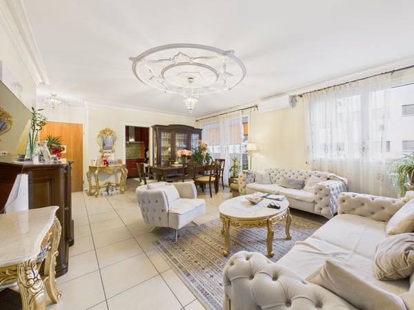 ELEGANTE APPARTAMENTO DI 1.5 LOCALI PIÙ LAVANDERIA 1