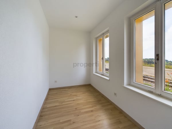 Attraktives Wohnhaus in begehrter Trogener Lage  Ihre solide Investitionsmöglichkeit 9