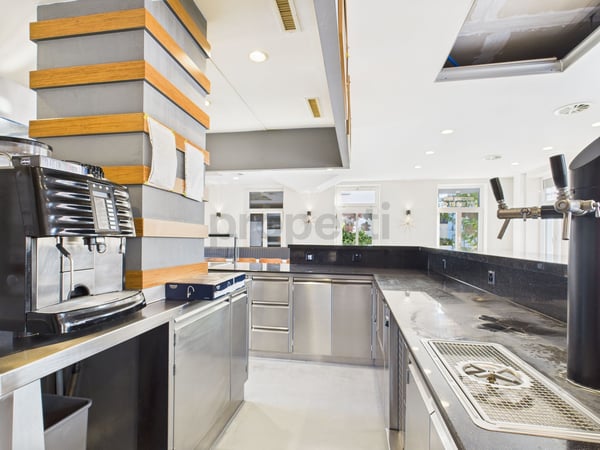 Einzigartige Gelegenheit: Restaurant im Herzen von Wil zu vermieten 5