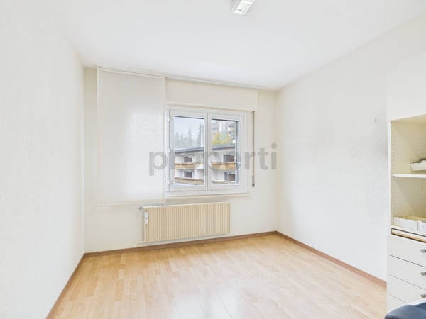 Appartement 1.5 pièces au cSur de Crans VS  charme, espace et potentiel de rénovation 5