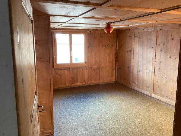 Zwei charmante Häuser mit Stall in Tamins GR  ideal für Familien, Kreative und Naturliebhaber 6