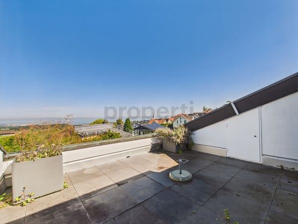 Moderne 1.5-Zimmer Einfamilienhaus mit Seeblick an ruhiger Lage in Untereggen 10