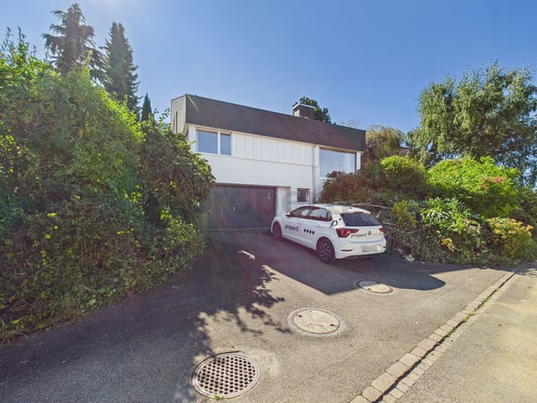 Moderne 1.5-Zimmer Einfamilienhaus mit Seeblick an ruhiger Lage in Untereggen 12