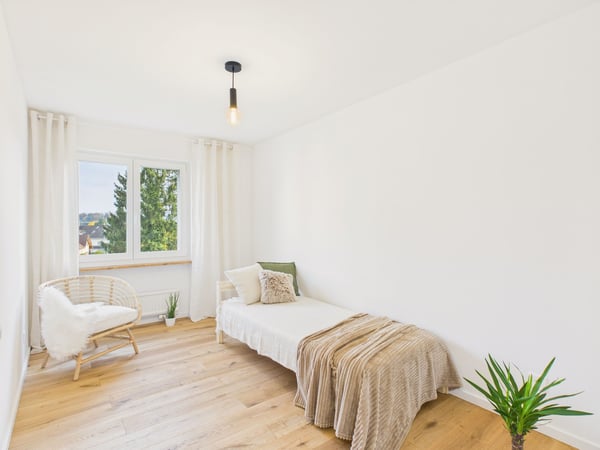 Moderne, totalrenovierte 1.5 Zimmer Wohnung mit schönem Ausblick in die Alpen *Parkplatz im Preis inklusive* 6