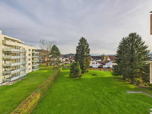 Moderne, totalrenovierte 1.5 Zimmer Wohnung mit schönem Ausblick in die Alpen *Parkplatz im Preis inklusive* 10