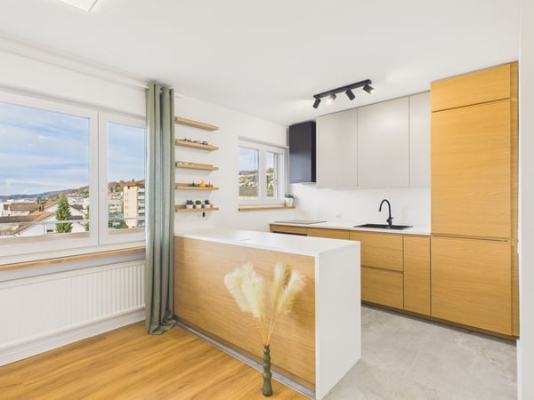 Moderne, totalrenovierte 1.5 Zimmer Wohnung mit schönem Ausblick in die Alpen *Parkplatz im Preis inklusive* 4