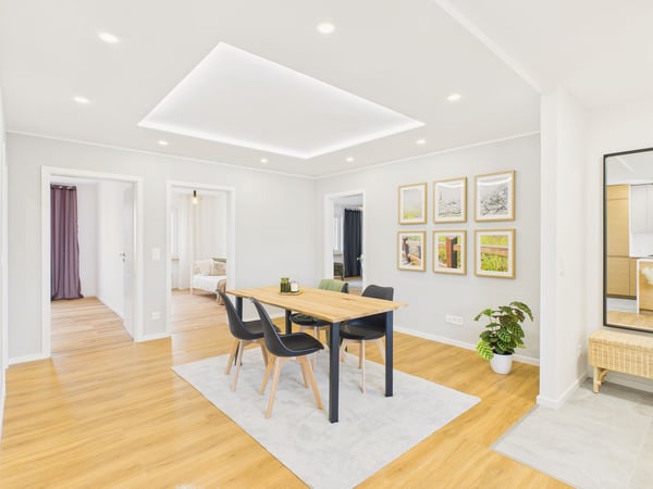 Moderne, totalrenovierte 1.5 Zimmer Wohnung mit schönem Ausblick in die Alpen *Parkplatz im Preis inklusive*