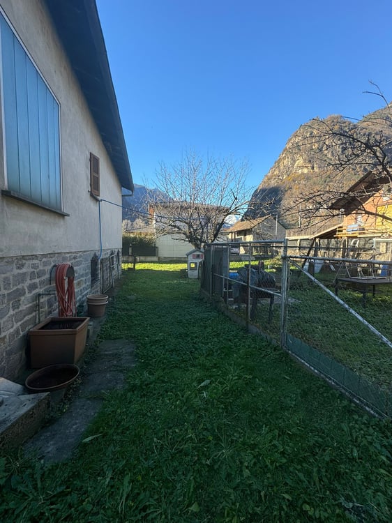 Terreno edificabile con Casa 4