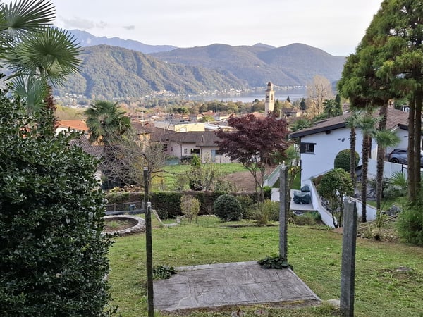 Terreno edificabile con vista lago e accesso privato  posizione esclusiva vicino al Lago di Lugano 10