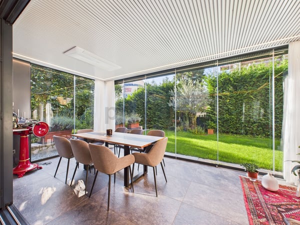 Casa moderna con giardino, spa privata e tecnologia avanzata a Locarno 11