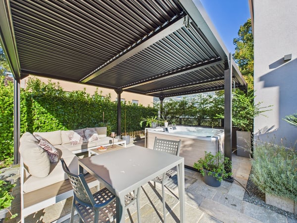 Casa moderna con giardino, spa privata e tecnologia avanzata a Locarno 12