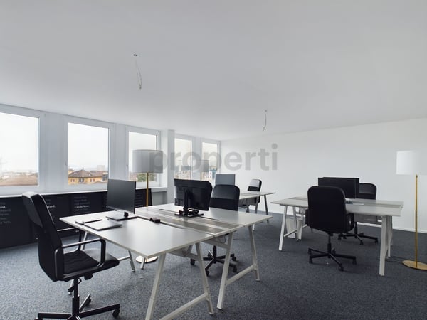 Einzigartiges und lichtdurchflutetes Büro in Emmen am Bahnhof 5