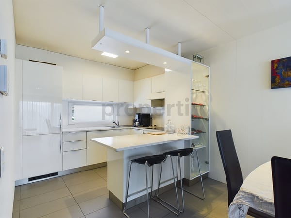 Moderne 1.5-Zimmer-Wohnung mit Garage in BiascaModerno appartamento di 1.5 locali con garage a Biasca 4