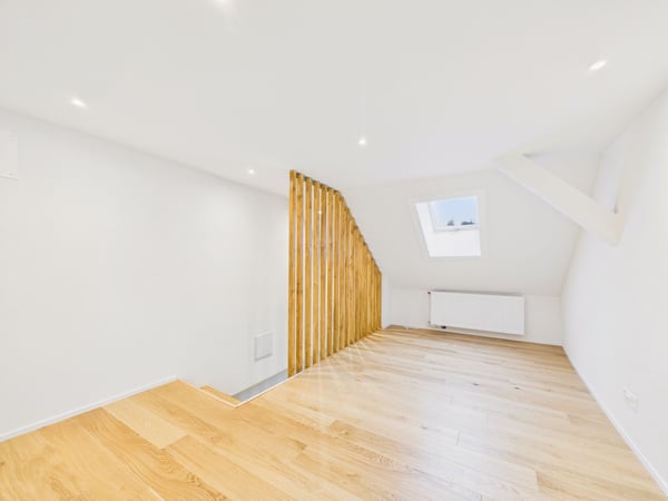 Erstvermietung - 1.5-Zimmer Maisonette-Wohnung mit 3 Aussenparkplätze in Rietheim 7