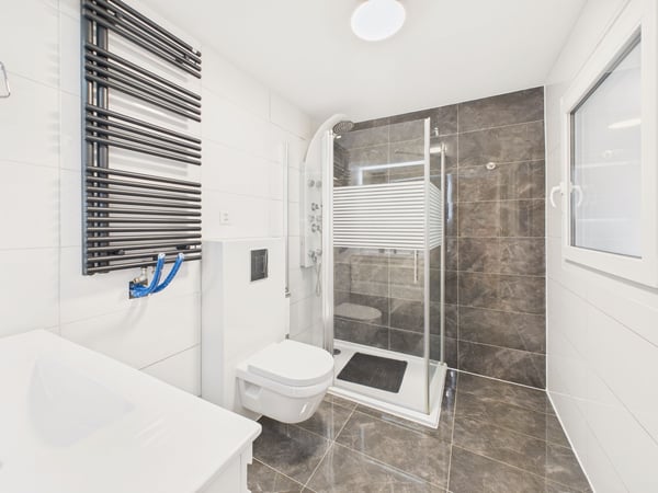 Erstvermietung - 1.5-Zimmer Maisonette-Wohnung mit 3 Aussenparkplätze in Rietheim 10